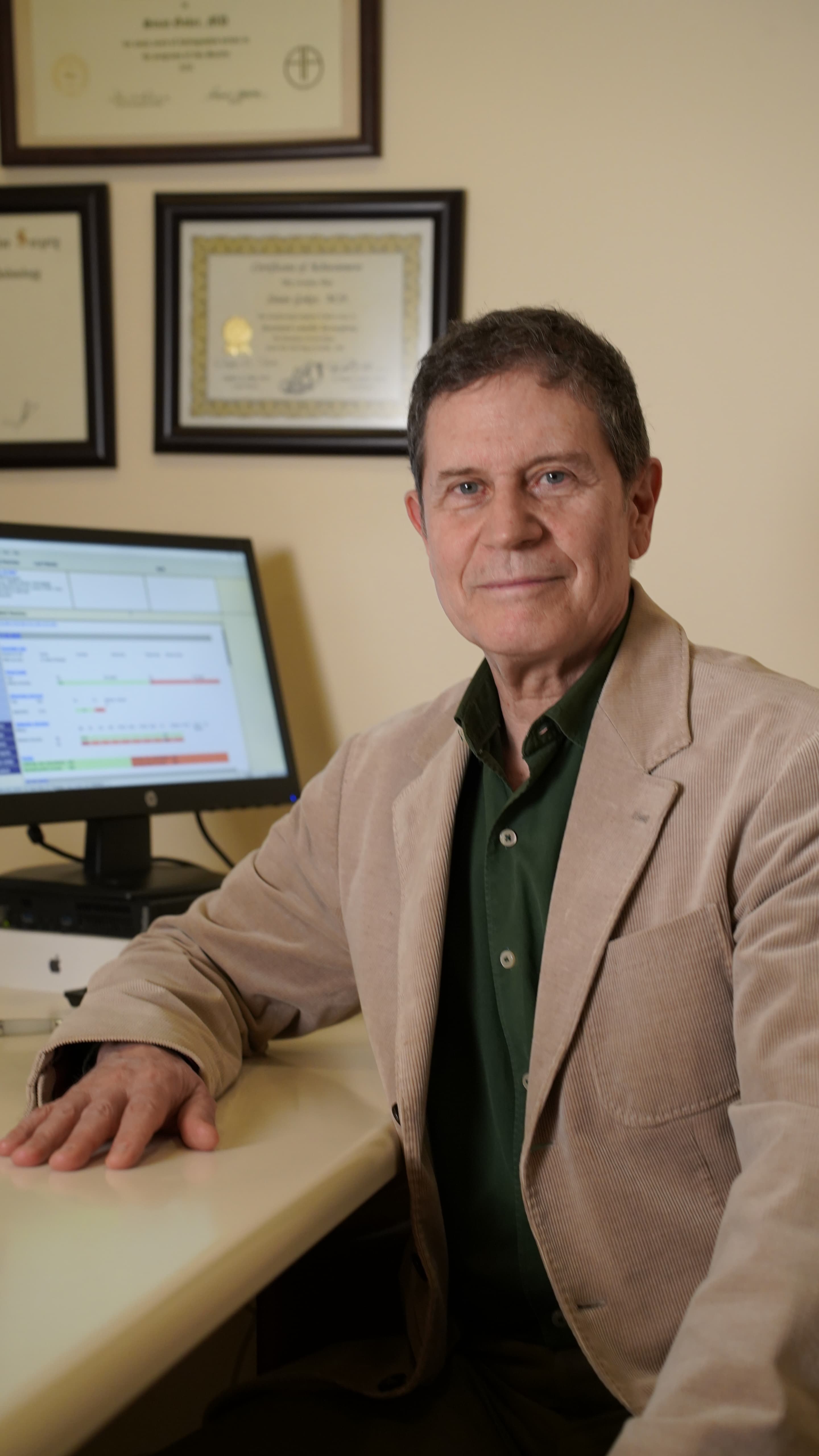Opr. Dr. Sinan Göker